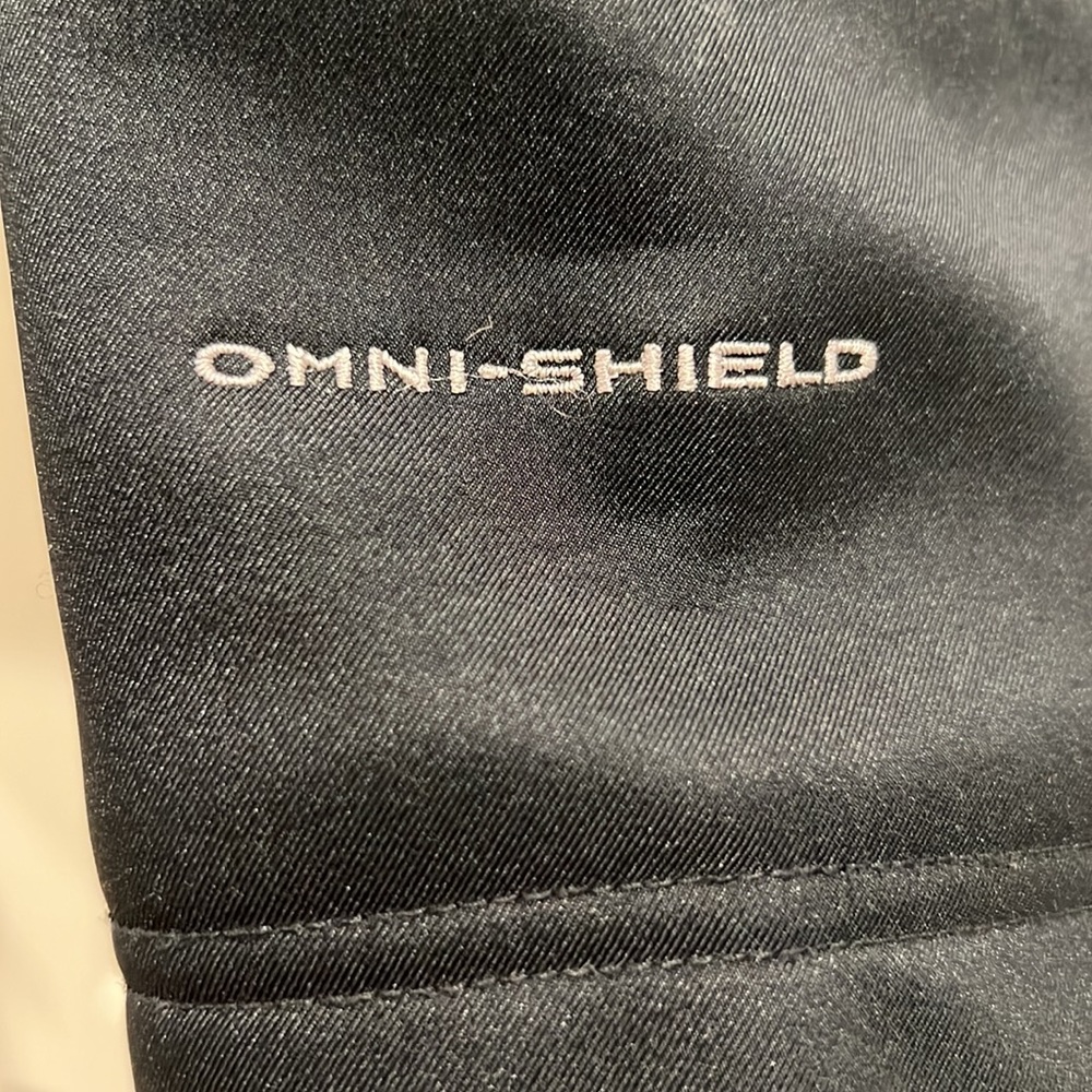 Columbia Omni Shield jacket black - Picture 4 of 6